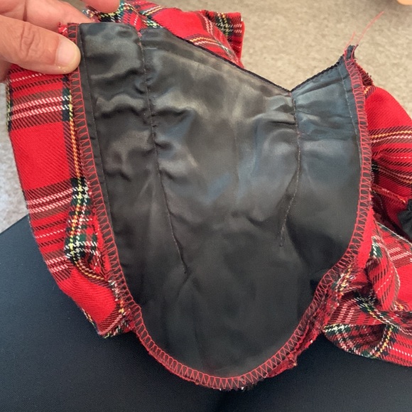 Vintage 1980s red tartan plaid with velvet accents, size 10 tea length dress - Picture 12 of 16